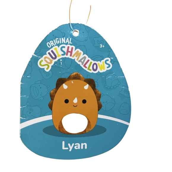 Lyan 8" Squishmallow - Picture 10 of 12